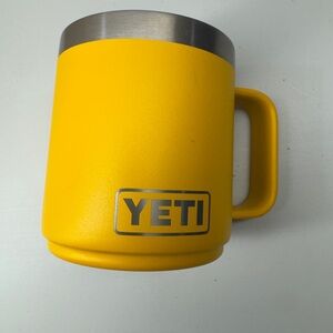 YETI Rambler 10 oz Mug, Insulated Stainless Steel, Dishwasher Safe no lid.